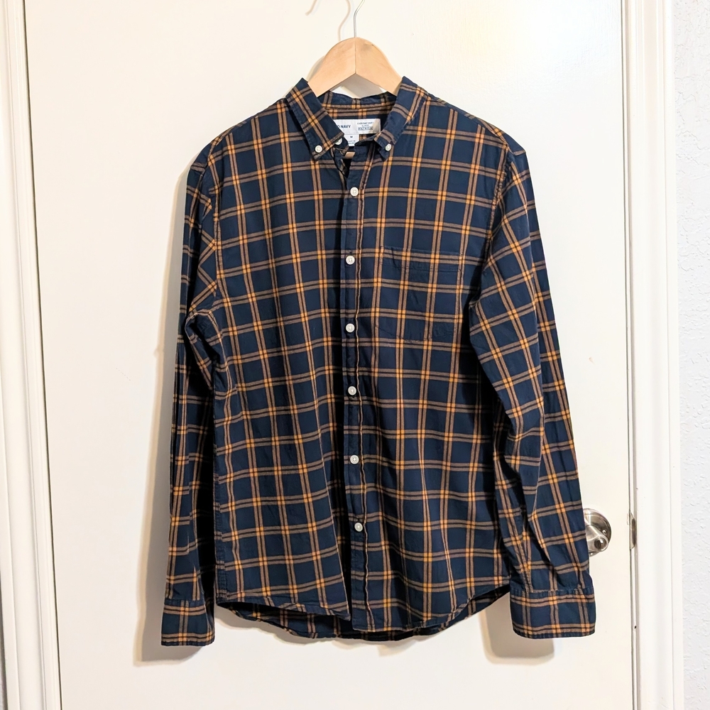 Old Navy Everyday Slim Fit Built-In Flex Plaid Button Down Shirt Navy Gold M